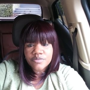 Meet your Posher, Monique